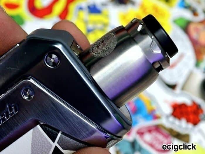 Jaką pojemność ma zbiornik Smok Vape Pen 22 i dlaczego to ważne dla użytkowników?