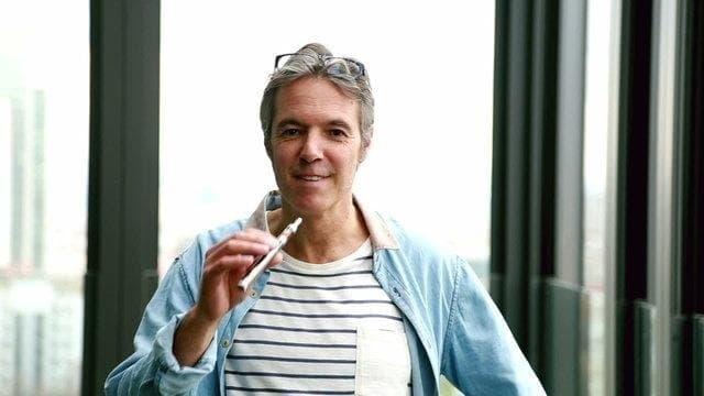 Analiza elektronické cigarety w praktyce i czy papieros elektroniczny jest szkodliwy dla otoczenia - przegląd badań i praktyczne porady