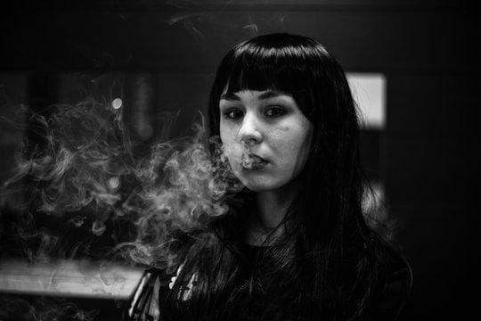 Einweg Vapes jako modny dodatek do przyjęć i akcesoria do tortów które odmienią każdą uroczystość