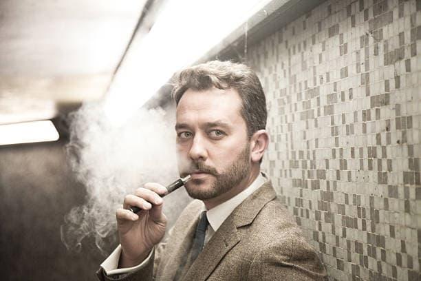 Gdzie oglądać trực tiếp bóng đá i które papierosy miętowe wybrać – szybki przewodnik